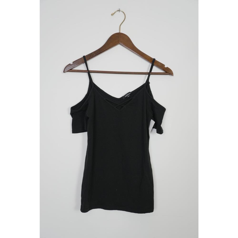 Ambiance Cold Shoulder Top Kids Medium Black Lattice V-Neck Strappy Tee